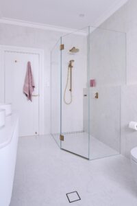 md Bathroom pink 5